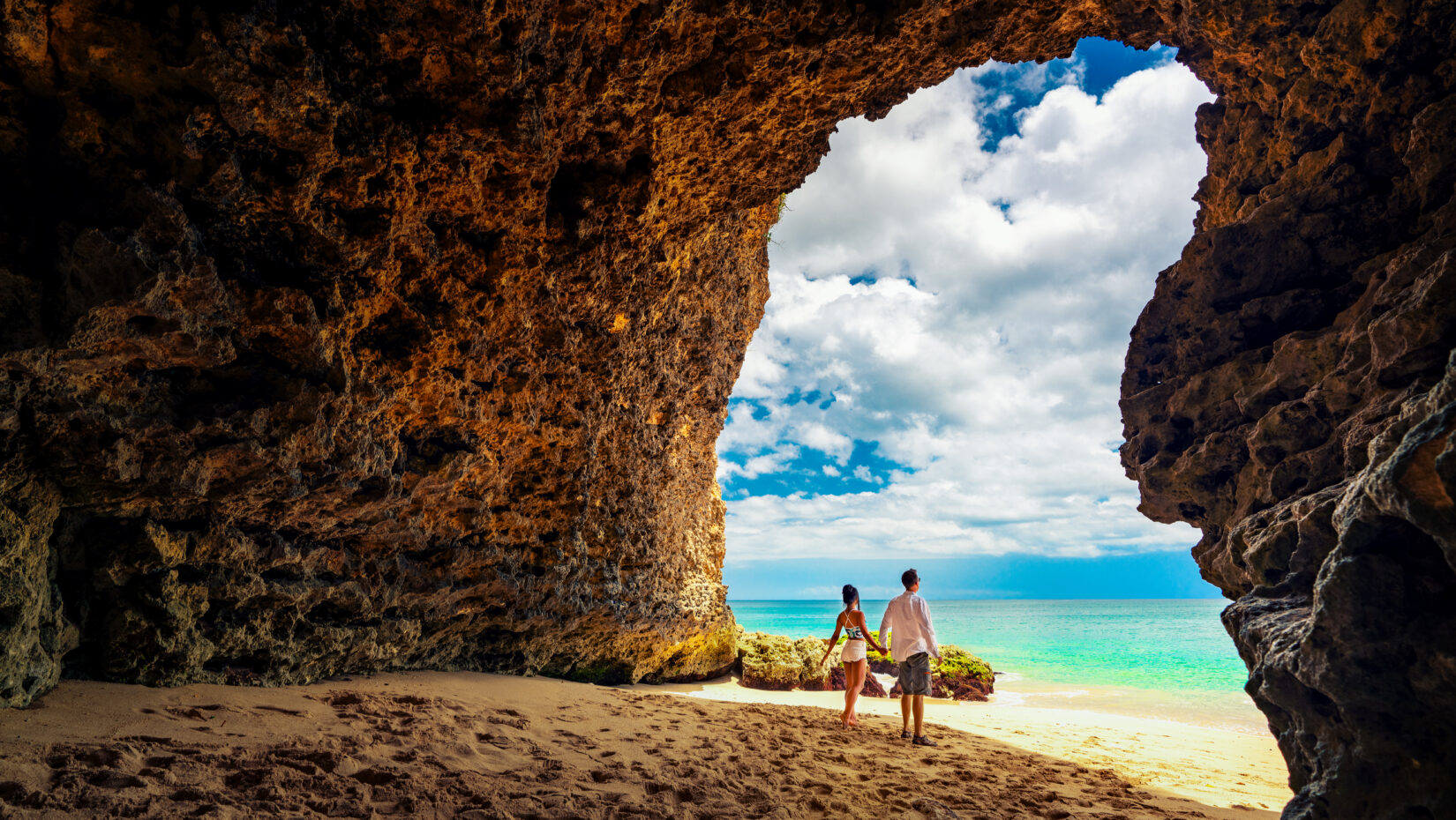 How To Plan The Perfect Honeymoon